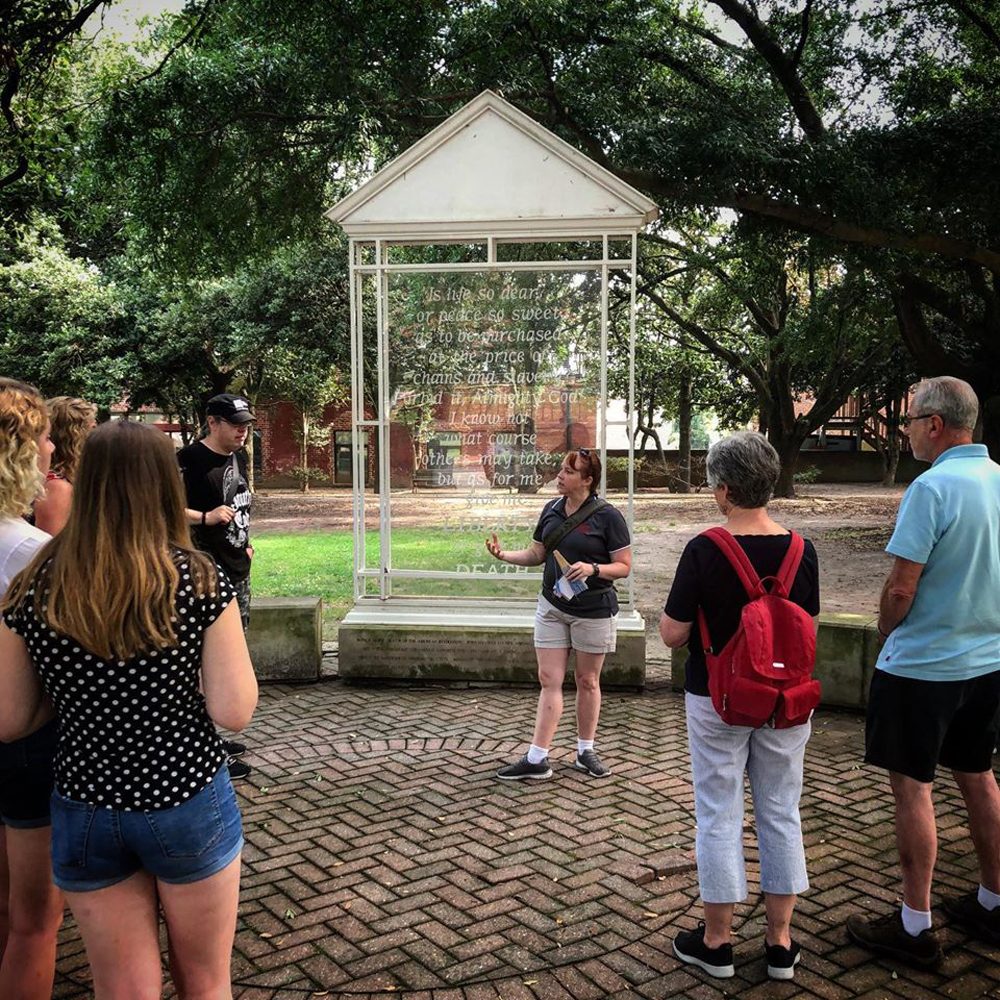 A RVA Hidden History tour group in Patrick Henry Park